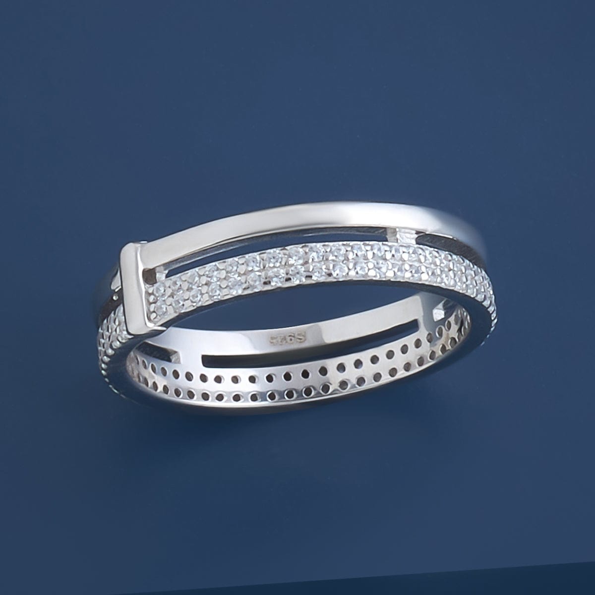 Silver LOVE Hug Ring for Couple - Adjustable – ZaveriX Silver